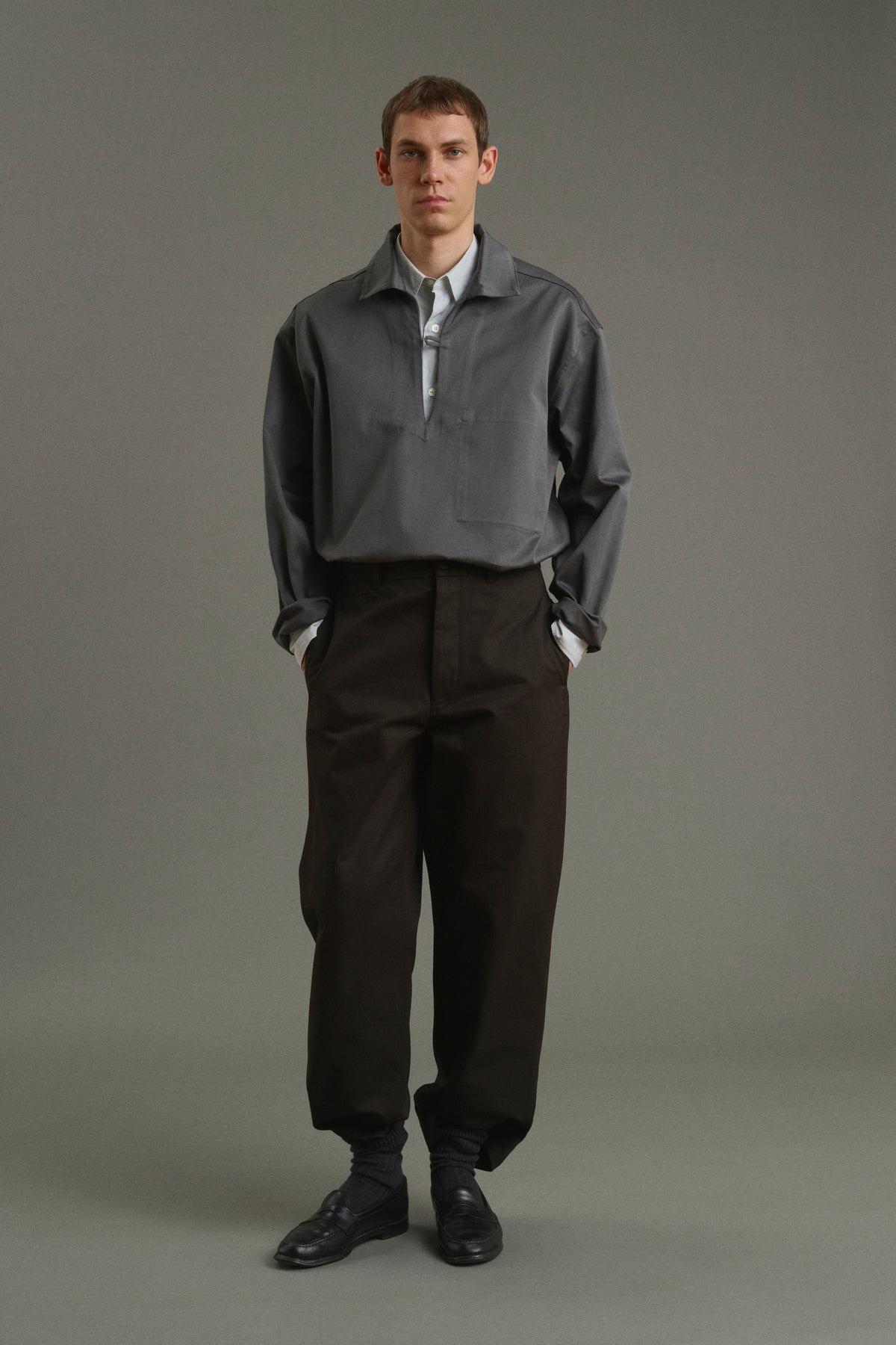 Pantalon Homme Chet - Chino Marron Gabardine Coton - Frère vue 1
