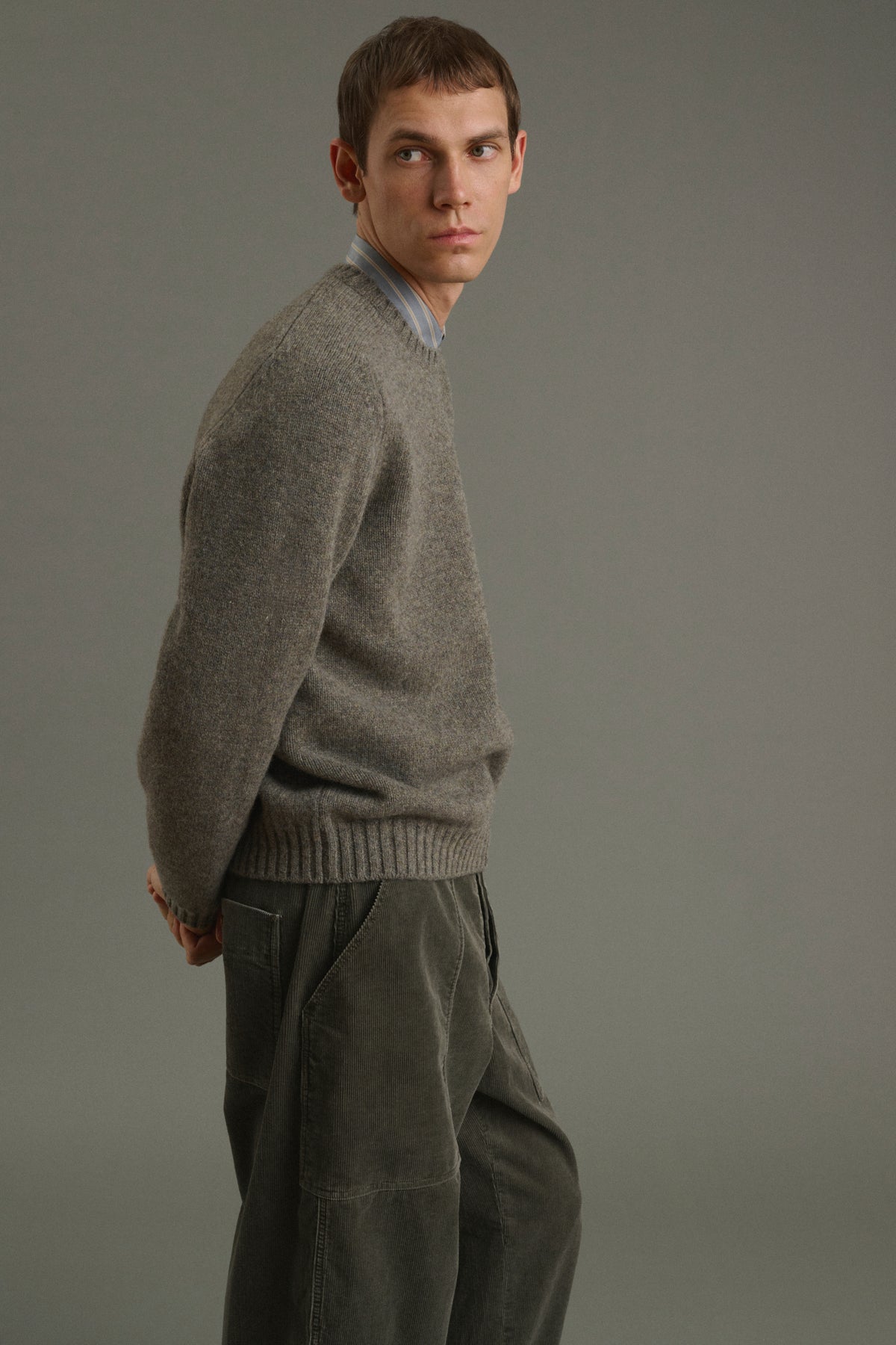 Maglione Isamu - Verde grigiastro - Lana - Uomo