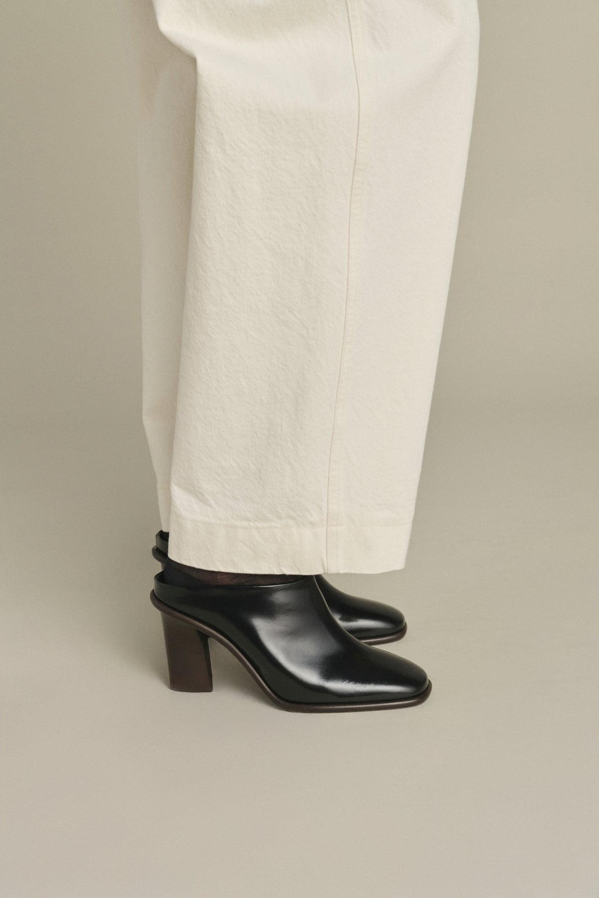 Mules Elba - Nero - Pelle - Donna vue 6