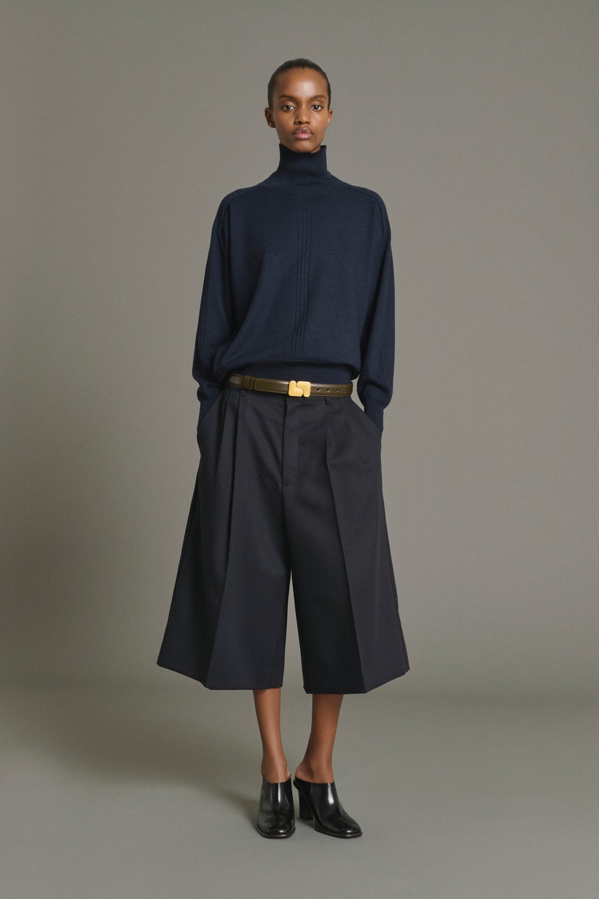 Pull Nord - Navy Laine Mérinos Col Roulé Oversize - Soeur vue 4