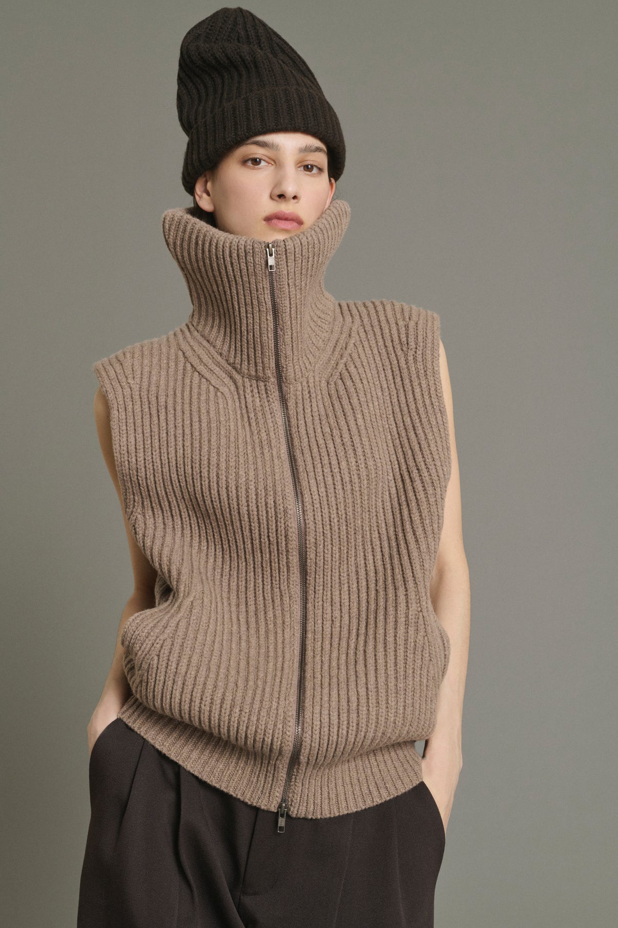 Berretto Gilles - Cioccolato - Lana Merino - Donna vue 2