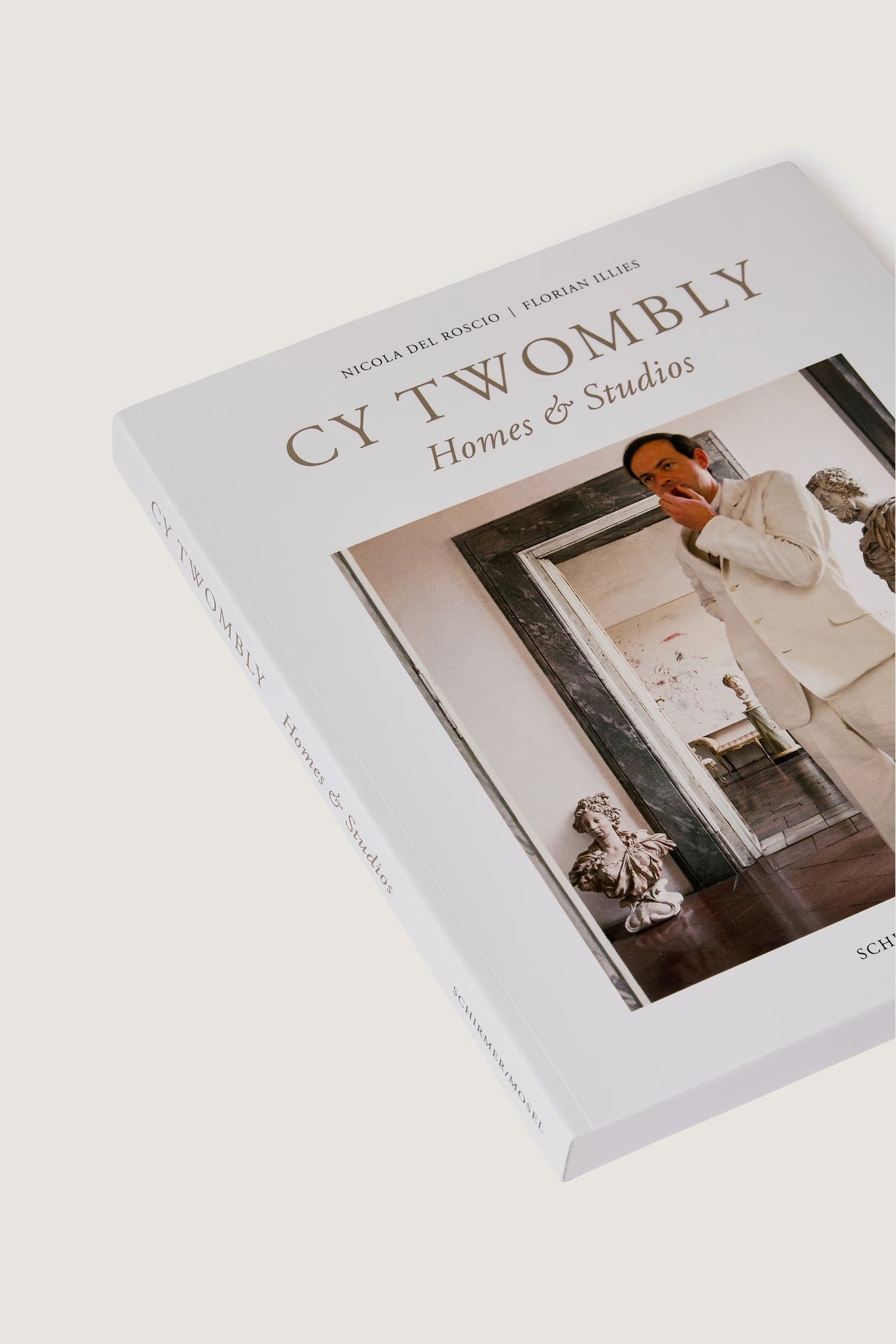 Prenota "Cy Twombly, Homes and Studios" vue 2