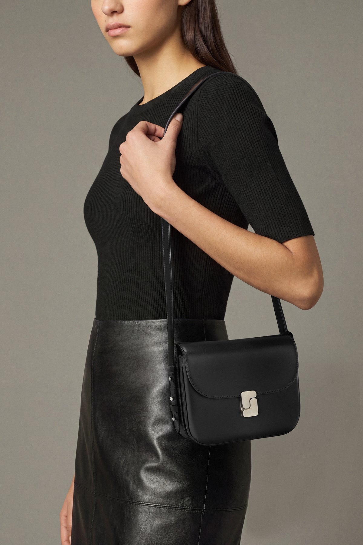 Sac Bellissima Mini - Noir Cuir Box Boucle S - Soeur vue 2